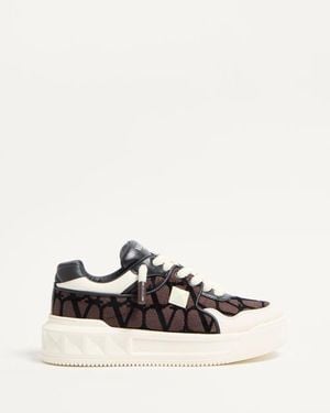 Valentino Garavani One Stud Low-Top-Sneaker Aus Nappaleder Und Toile Iconographe-Material Mann - Weiß