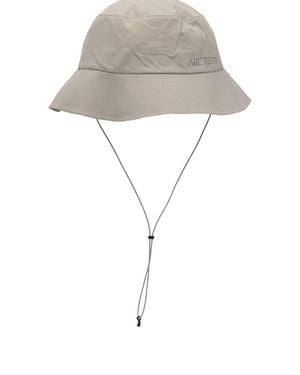 Arc'teryx "Sinsolo" Bucket Hat - White