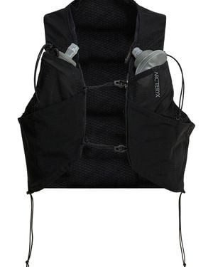Arc'teryx "Norvan 7" Sports Backpack - Black