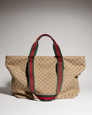 Gucci Gg Medium Shoulder Bag - Brown