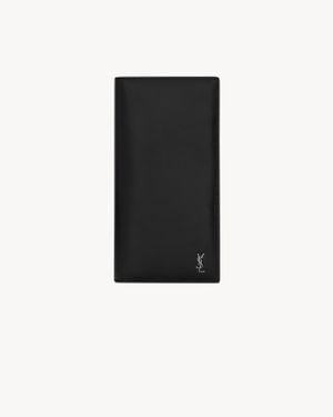 Saint Laurent Saint Laone Sizerent Tiny Cassandre Continental Wallet - White