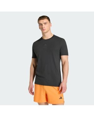 adidas Camiseta Estampada Les Mills - Negro