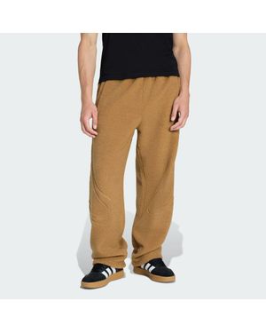adidas Borg Fleece Teamgeist Trackpant - Brown