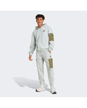 White jogging suit mens hotsell