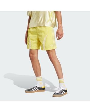 adidas Originals Adicolor 2000S Shorts - Yellow