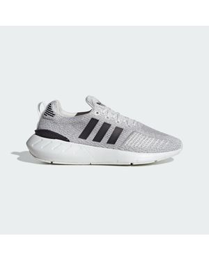adidas Zapatilla Swift Run 22 - Metálico
