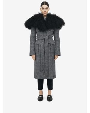 McQueen Oversized Shearling Cape Coat - Multicolour