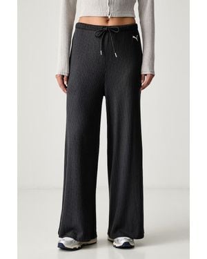 PUMA Pantaloni Da Tuta Da Donna Con Viscosa Essentials Ribbed - Nero