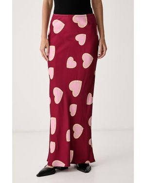 Never Fully Dressed Gonna - Rosso