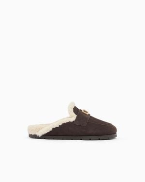 ARMANI EXCHANGE Suede Clogs With Teddy Details - White