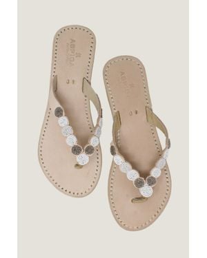 Aspiga Ladies Sustainable Kenyan Beaded Mini Disc Sandals Leather And Glass Beads - Natural