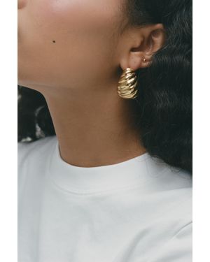 Heaven Mayhem Shell Earring - Metallic