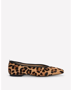 Boden Nadia Chisel Toe Flats - White