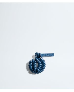 Bottega Veneta Schuh-Charm Mit Geknoteter Muschel - Blau