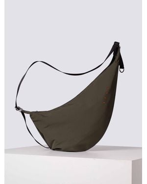 Bree The Out-Of-Office Hugo Shoulderbag Xl - Grün
