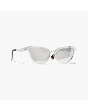 CHANEL Cat Eye Sunglasses - White