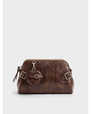 Charles & Keith Nellie Schultertasche Mit Herz-Charm - Braun