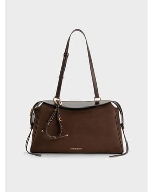 Charles & Keith Sac Porté Épaule Haylen À Breloque Tressée - Marron