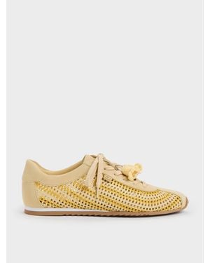 Charles & Keith Jace Häkel-Sneaker Mit Wildleder-Blumen - Natur