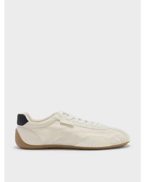 Charles & Keith Low-Top-Sneaker Aus Nylon Mit Kontrasteinsätzen - Natur