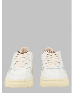Autry Medalist Low Sneakers - White