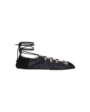 Alaïa Sleek Leather Flat Shoes - Black