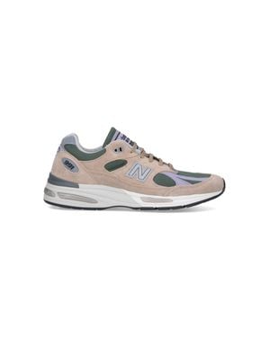 New Balance Elevated Heritage 991V2 Sneaker - White