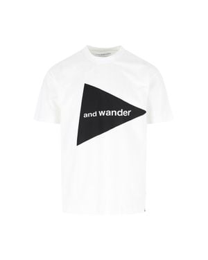 and wander Inspired Lightweight Everyday T-Shirt - Black