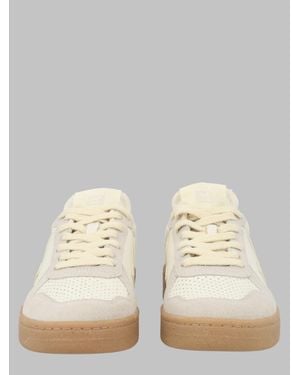 Veja Sleek Sneakers For The Modern Trendsetter - Natural