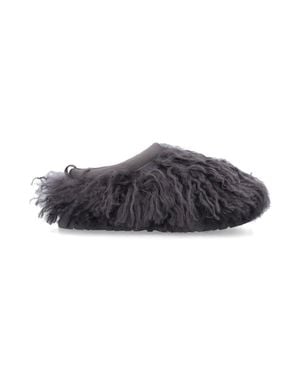 UGG Fluffy Mule Slippers - Black