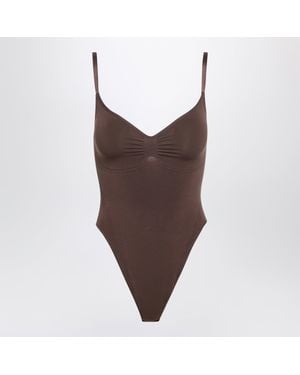 Skims Cocoa Seamless Sculpt Thong Bodysuit - Brown