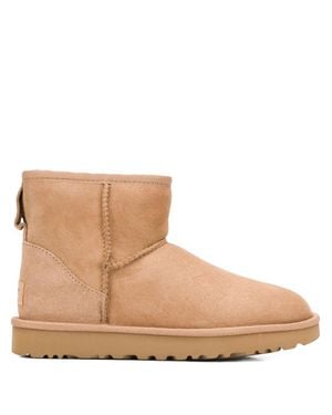 UGG Stylish Ankle Boots - Brown