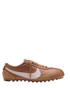 Nike Classic Low-Top Sneaker - Brown