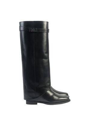 Via Roma 15 Premium Calf Leather Boot With Flexible Rubber Sole - Black