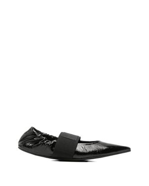 Givenchy Sophisticated Flat Shoes With Pointed Toe Design - White