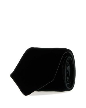 Giorgio Armani Elegant Silk Tie For - Black