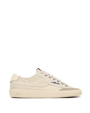 Autry Chic Flat Shoes For - White