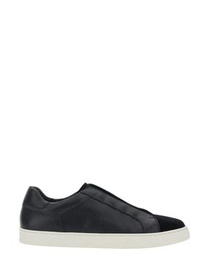 Doucal's Spencer Low Top Slip-On Sneaker With Semi-Hidden Lace Closure - Black