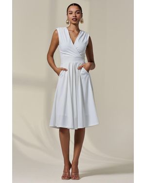 Jolie Moi Plain Sleeveless Midi Dress - White