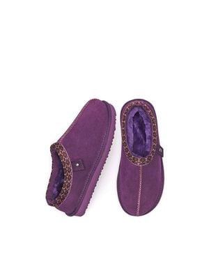 Moshulu 'Kimoto 2' Scandi Style Sheepskin Slippers - Purple