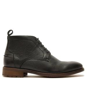 Sole Raymon Chukka Boots - Black