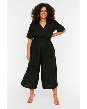 WOVCOR Elastic Waist Wide Leg Jumpsuit W/ V Neck Detail - Black