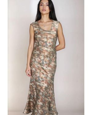 Little Mistress Sage Blur Print Maxi Dress - Natural