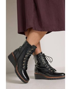 Yours Lace Up Wedge Boots - Purple