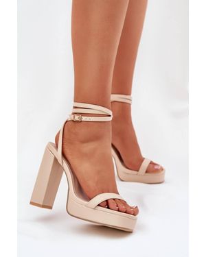 KDMD Summer Column Heel Platform Sandals With Intertwined Strap - White