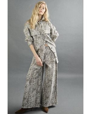 Apricot Zimi Wide-Leg Leopard Print Jeans - Grey