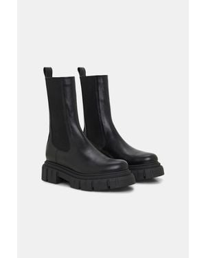 Dorothee Schumacher Modern Classic Chelsea Boot - Natural