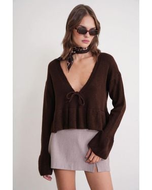 MixRay Knitpullover Mit Tiefem, Detailliertem V-Ausschnitt Und Rüschen - Braun
