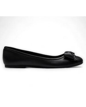 Windsor Smith Schwarze Flache Lederschuhe Mit Schleife