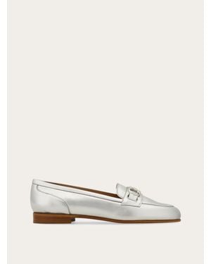 Ferragamo Gancini Ornament Moccasin - Natural